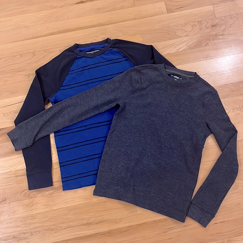 Bundle of 2 boys thermal shirts. Youth Large. Gently used. Urban Pipeline.